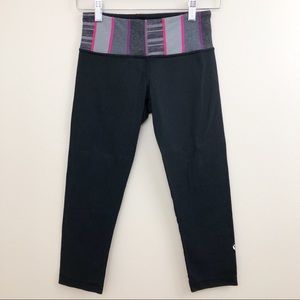 Lululemon Black Cropped Leggings 4
